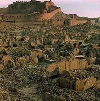 فرصتهای توسعه کالبدی شهر پس از زلزله بم