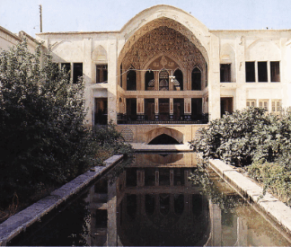 پلان و گزارشات توصیفی خانه شريفيان