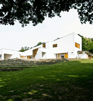 بررسی خانه Maison louis مایسون لوئیس (اثر آلوار آلتو Alvar Aalto)